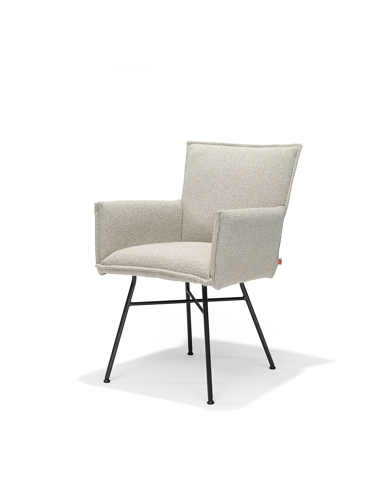 Sanne Chair With Arm Trier Sand Pers LR